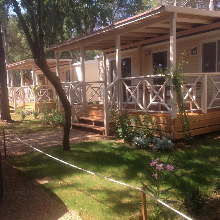 Camping I Melograni Марина-ди-Биббона Экстерьер фото